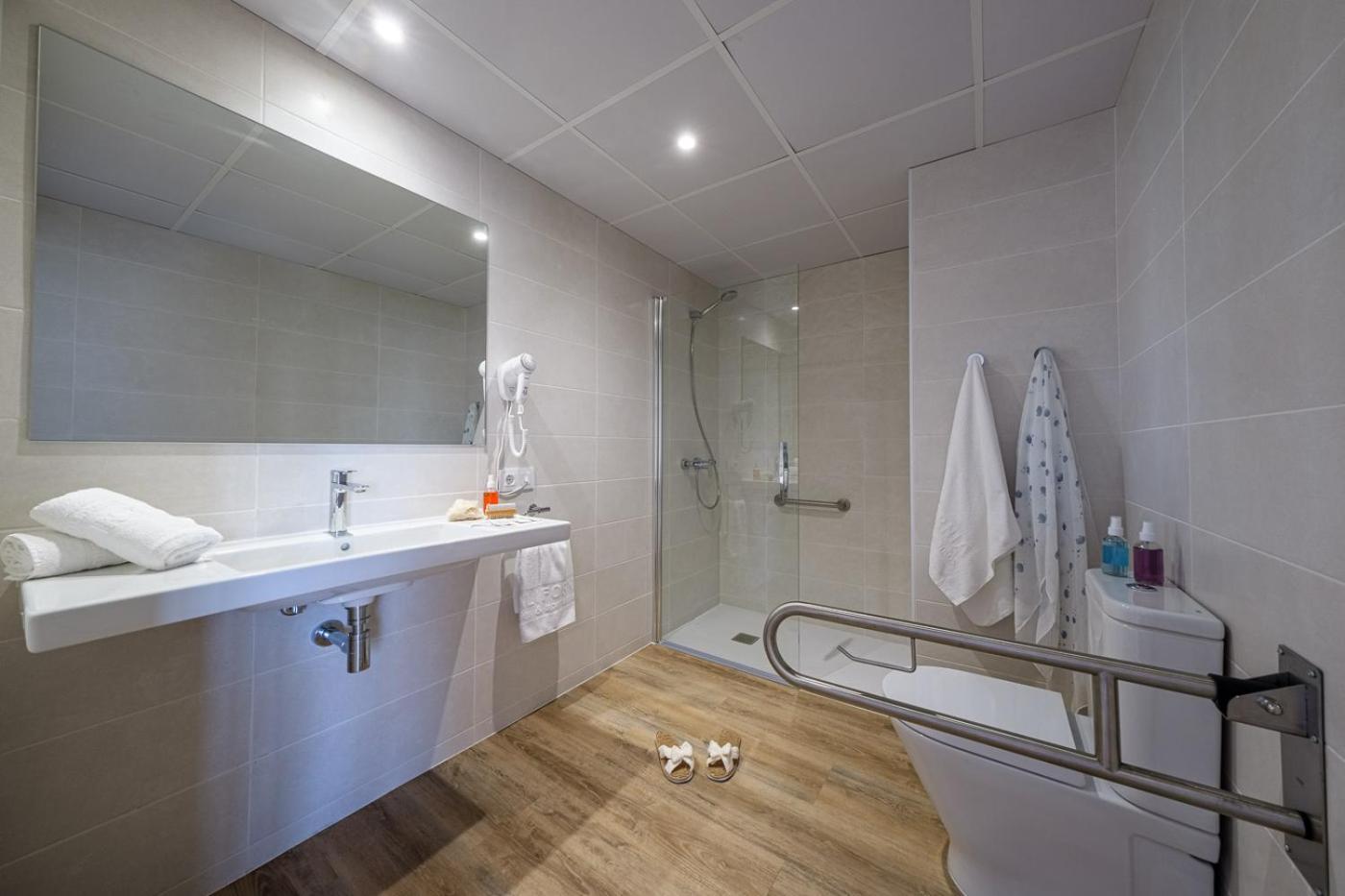 Aparthotel California Salou Esterno foto
