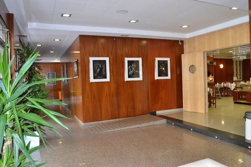 Aparthotel California Salou Esterno foto