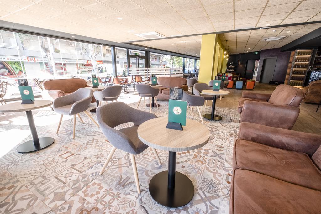 Aparthotel California Salou Esterno foto